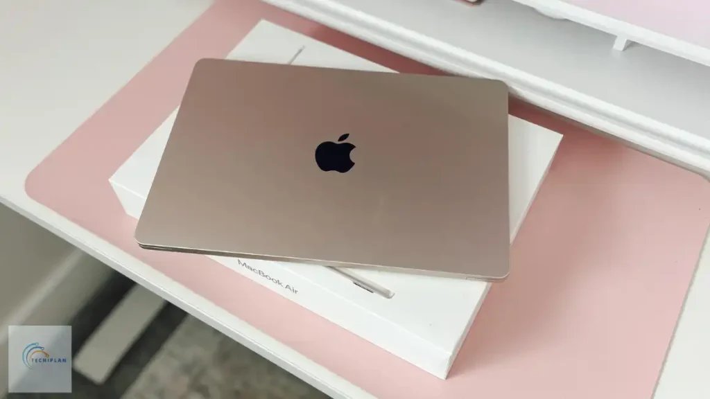 macbook-air-starlight
